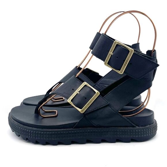 Sorel Roaming T-Strap Buckle Sandals Size 5.5 Black Leather Strappy Rugged Sole - Picture 5 of 16
